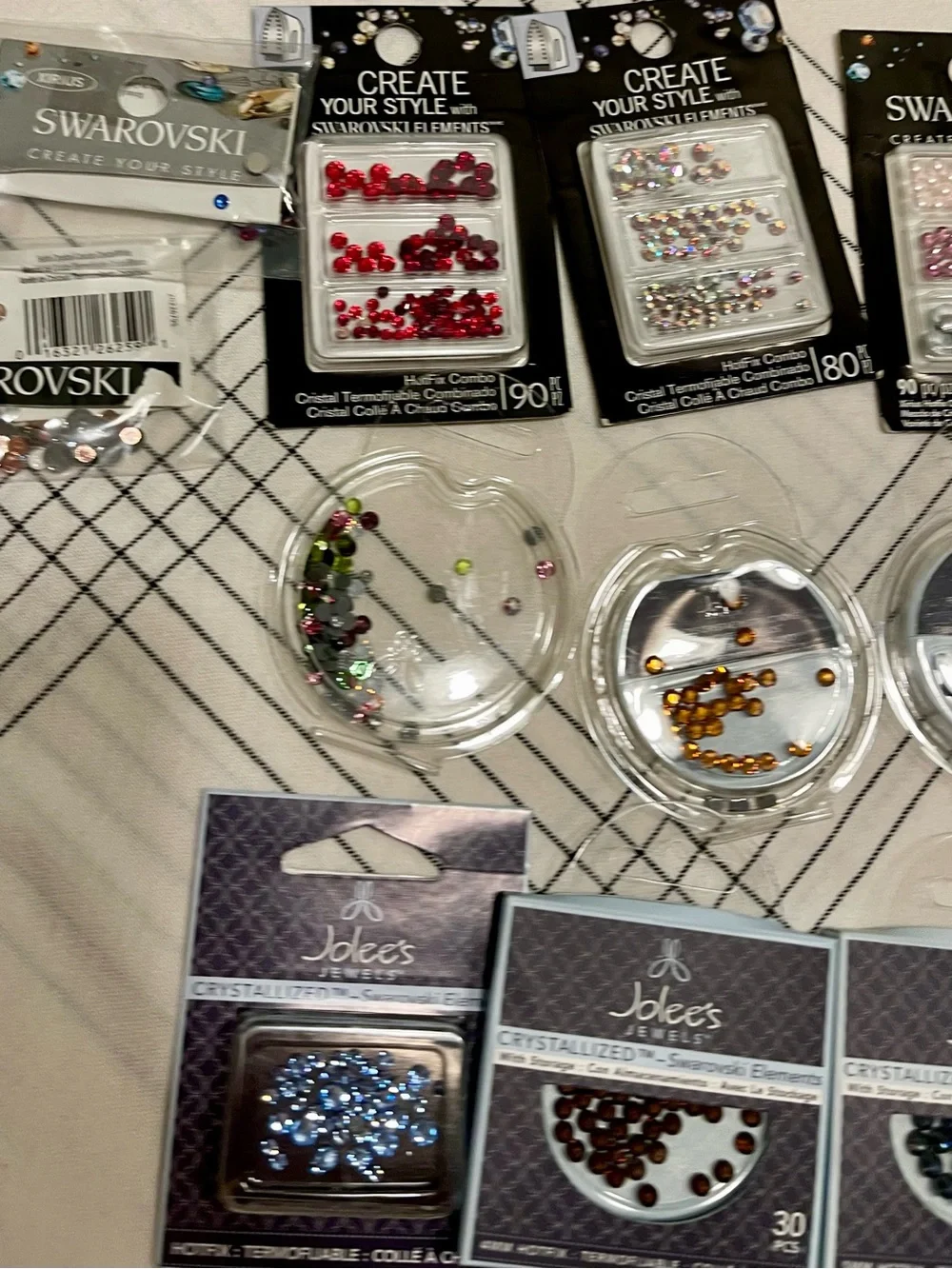 HOT FIX SWAROVSKI CRYSTALS AND TOOLS BUNDLE  MIXED COLORS NEW/SEALED